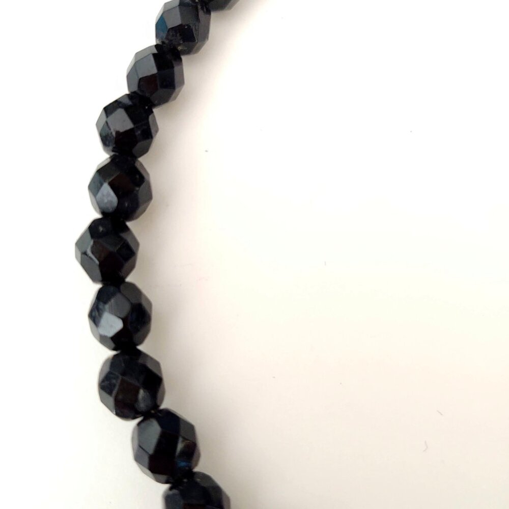 Black glass bead choker necklace - Picture 9 of 11